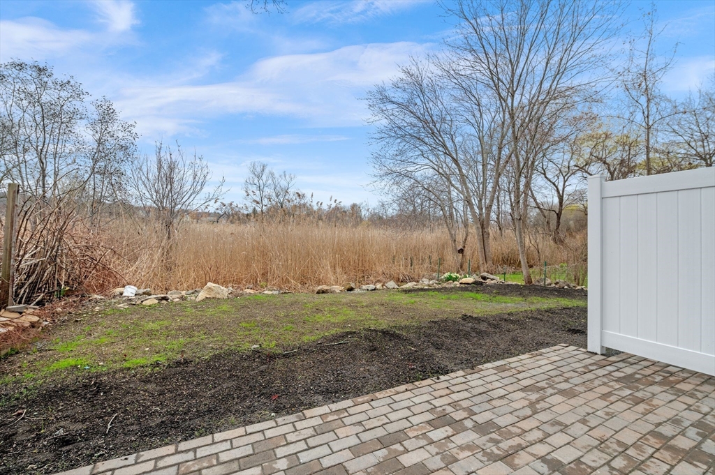 6 R Neptune Place, Unit 1 Gloucester, MA 01930 - Photo 39 of 41