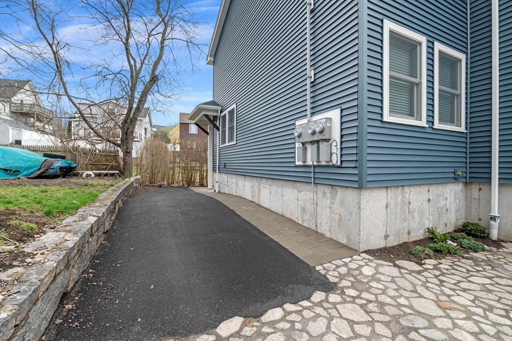 6 R Neptune Place, Unit 1 Gloucester, MA 01930 - Photo 40 of 41