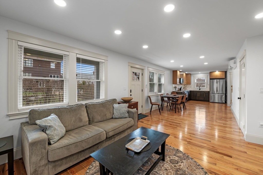 6 R Neptune Place, Unit 1 Gloucester, MA 01930 - Photo 6 of 41