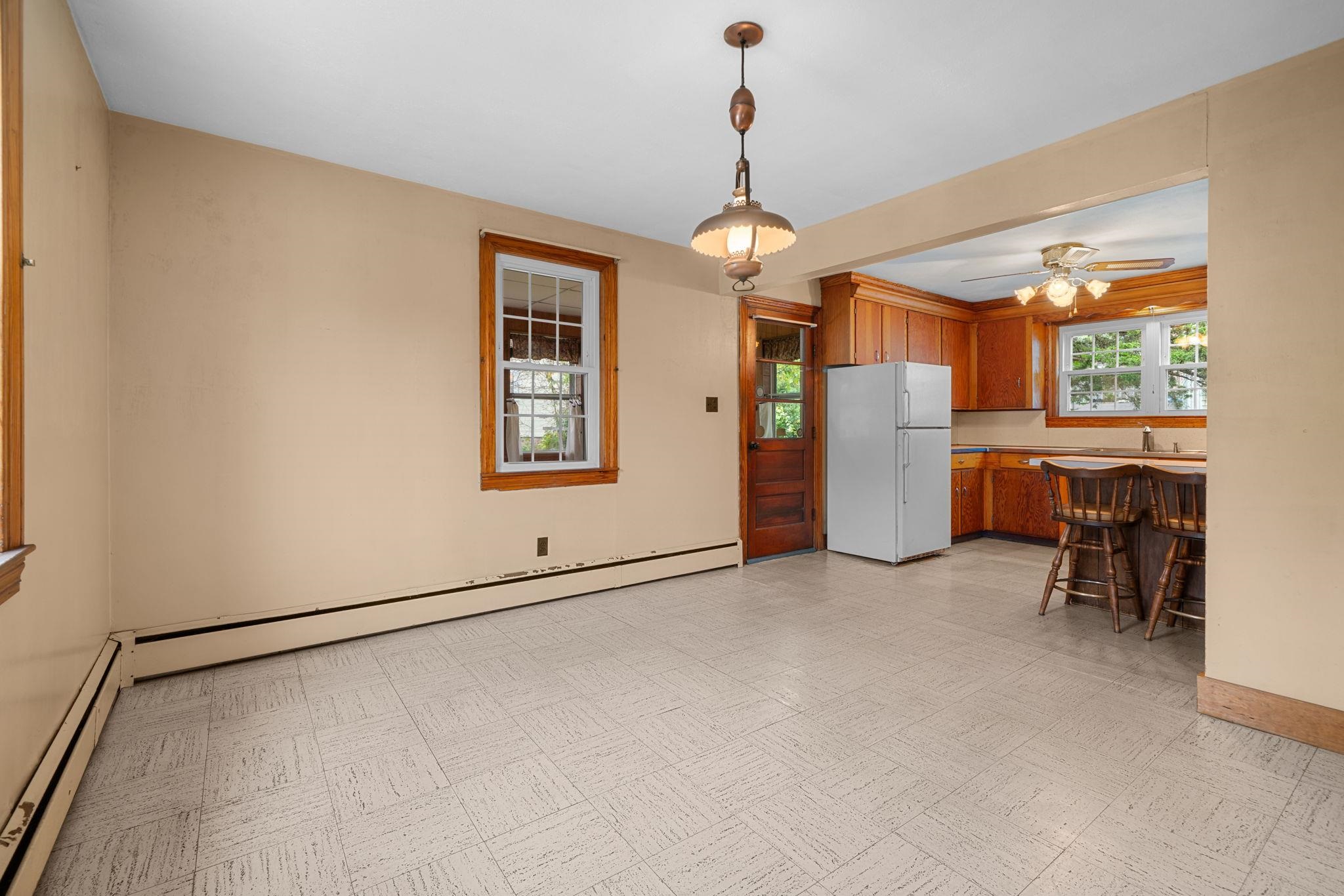 23 Rosedale Avenue Manchester, NH 03103 - Photo 18 of 42