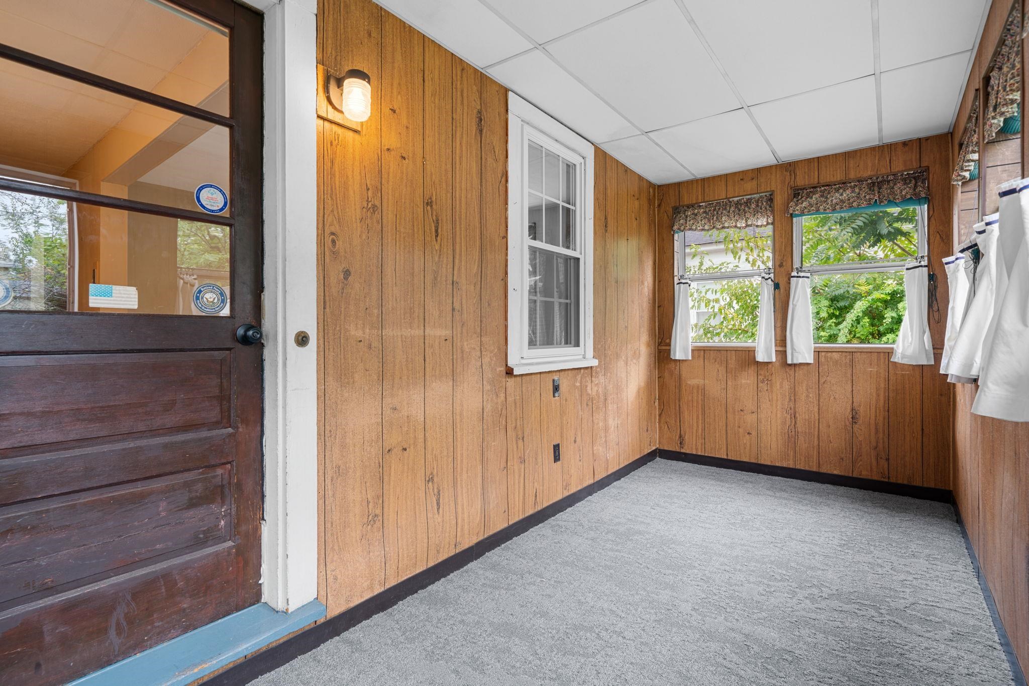 23 Rosedale Avenue Manchester, NH 03103 - Photo 35 of 42