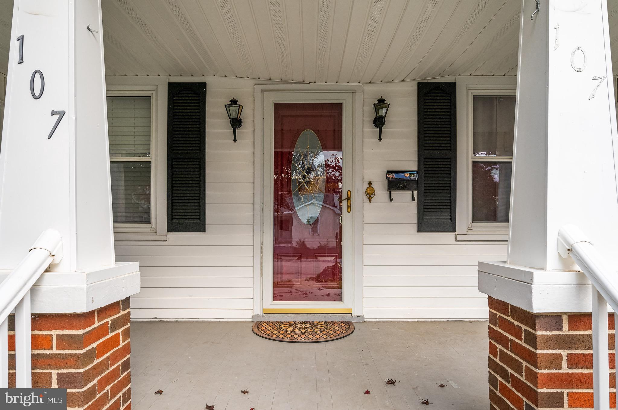 107 South Buchannan Street Ranson, WV 25438 - Photo 2 of 31 Gallery Image 2
