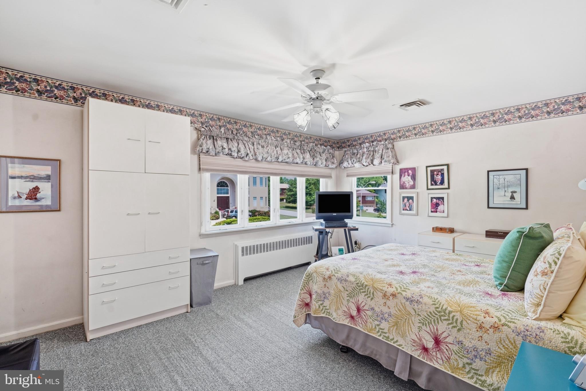 2303 Farringdon Road Baltimore, MD 21209 - Photo 19 of 36 Bright and Spacious Bedroom