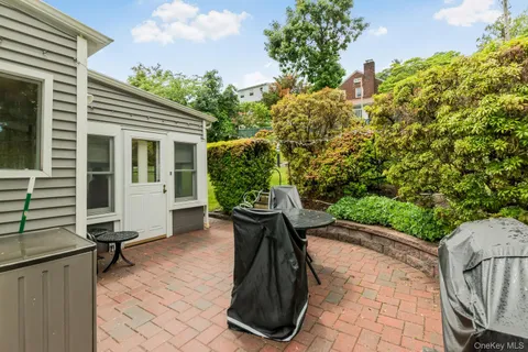 $649,000 | 87 Etville Avenue, Yonkers, NY 10703