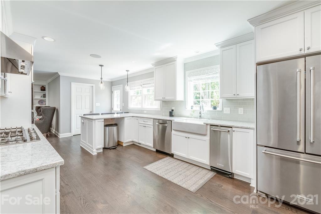 7311 Hopeton Road Charlotte, NC 28210 - Photo 11 of 39 Gallery Image 11