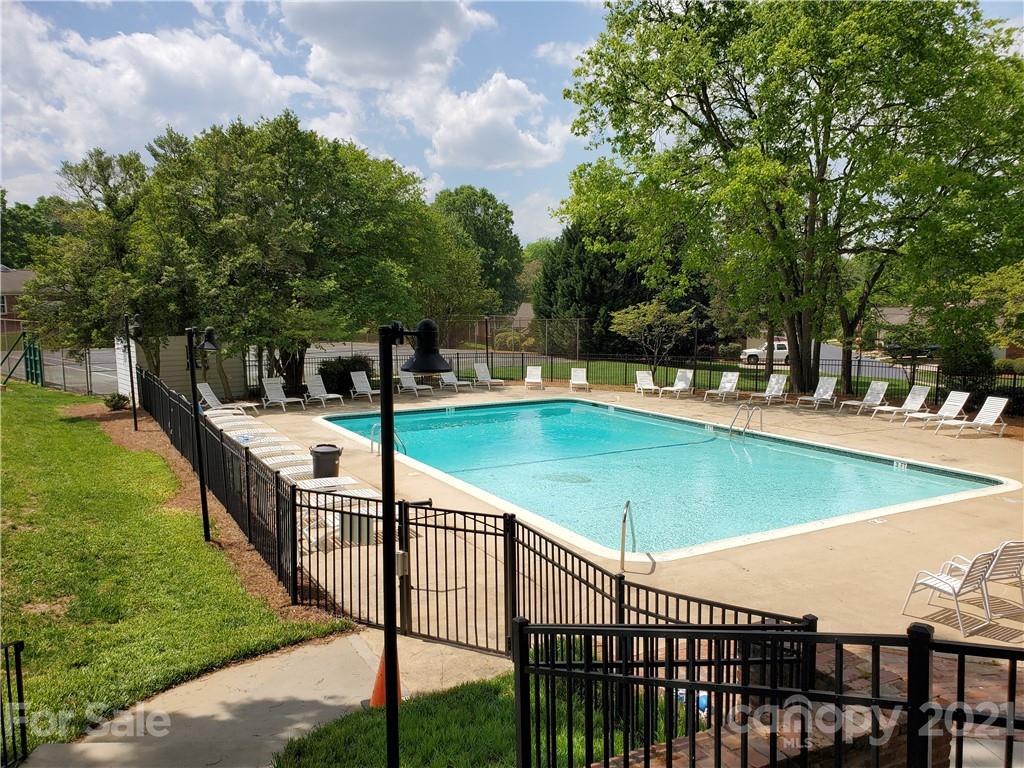 7311 Hopeton Road Charlotte, NC 28210 - Photo 31 of 39 Gallery Image 31