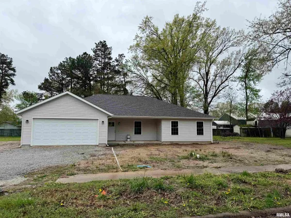 $289,000 | 635 Anderson Street, Carterville, IL 62918