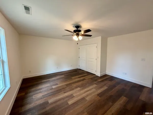 $289,000 | 635 Anderson Street, Carterville, IL 62918