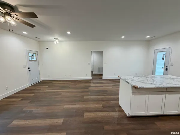 $289,000 | 635 Anderson Street, Carterville, IL 62918