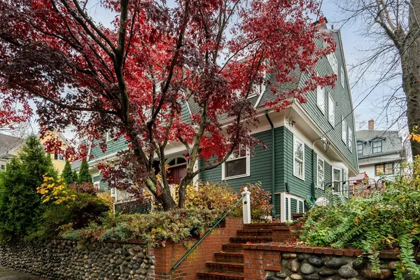 $2,750,000 | 86 Avon Hill Street, Cambridge, MA 02140