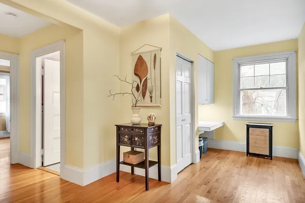 $2,750,000 | 86 Avon Hill Street, Cambridge, MA 02140