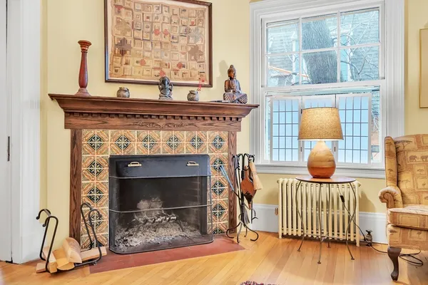 $2,750,000 | 86 Avon Hill Street, Cambridge, MA 02140