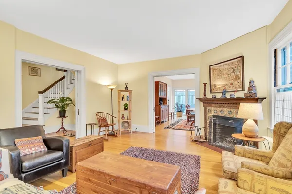 $2,750,000 | 86 Avon Hill Street, Cambridge, MA 02140
