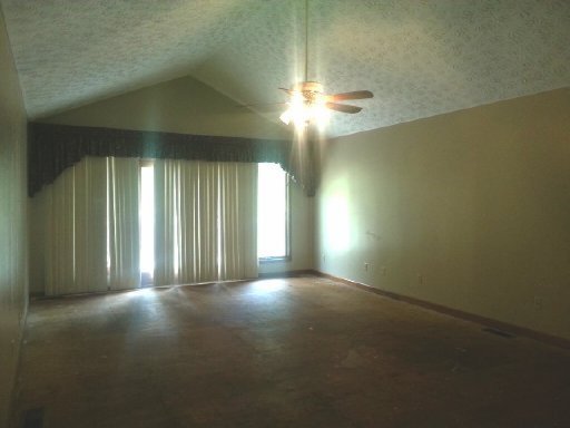 1418 Golf Course Road Newport, TN 37821 - Photo 3 of 32 Additional Photo