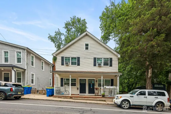 $599,999 | 194 Washington Street, Rocky Hill, NJ 08553
