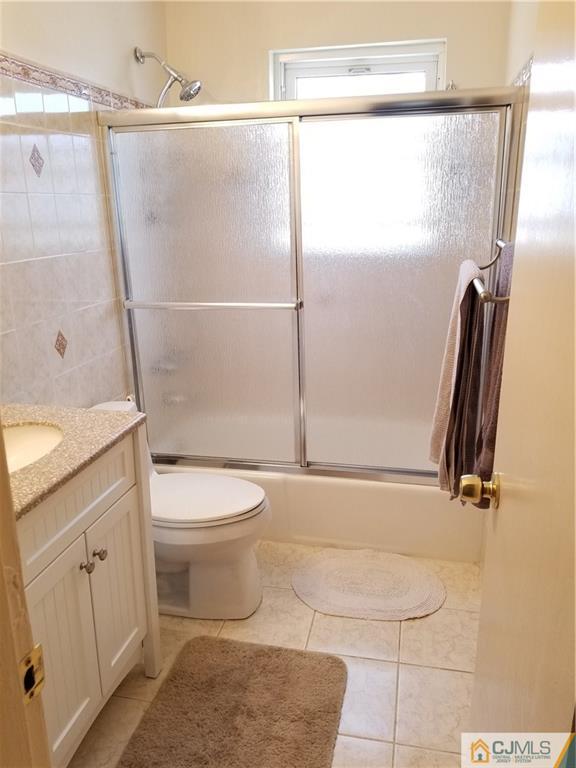 161 Evergreen Road, Unit 2A Edison, NJ 08837 - Photo 2 of 16 Gallery Image 2