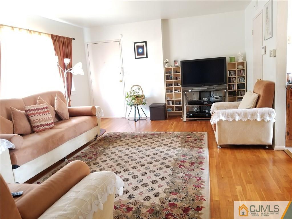 161 Evergreen Road, Unit 2A Edison, NJ 08837 - Photo 4 of 16 Gallery Image 4
