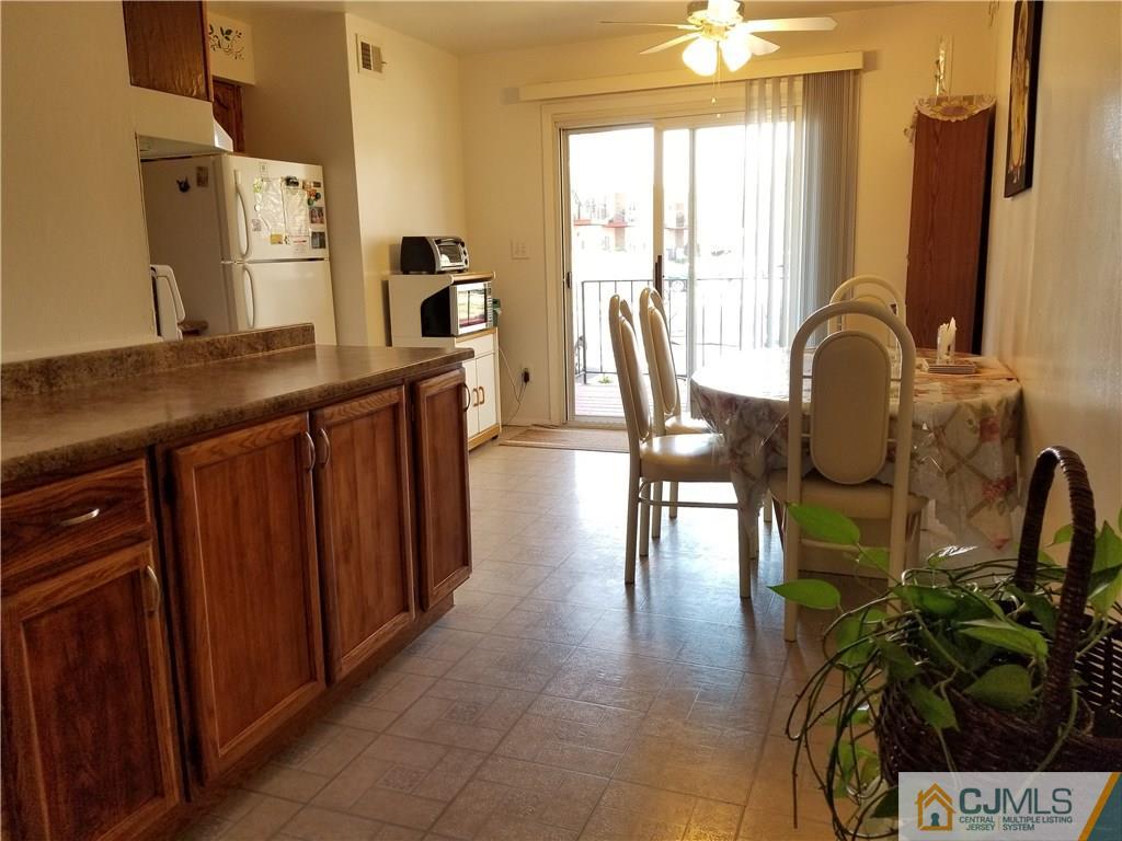 161 Evergreen Road, Unit 2A Edison, NJ 08837 - Photo 8 of 16 Gallery Image 8