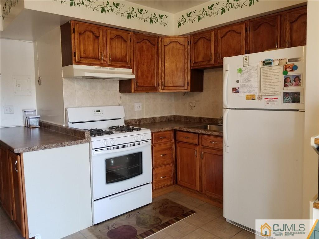 161 Evergreen Road, Unit 2A Edison, NJ 08837 - Photo 9 of 16 Gallery Image 9
