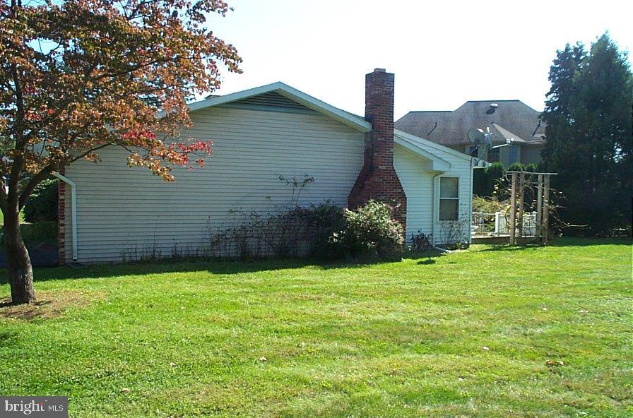 330 Gochnauer Avenue Lititz, PA 17543 - Photo 12 of 18