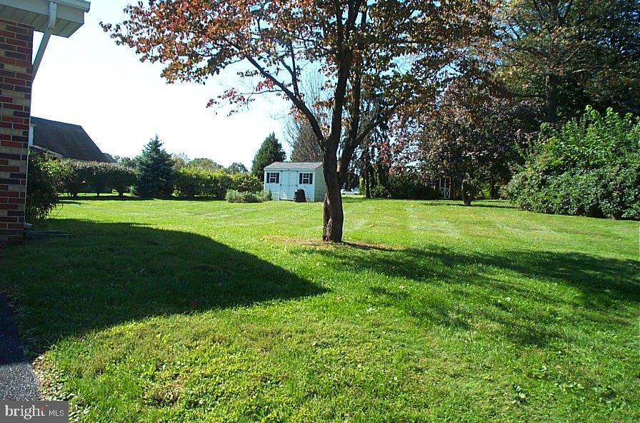 330 Gochnauer Avenue Lititz, PA 17543 - Photo 16 of 18