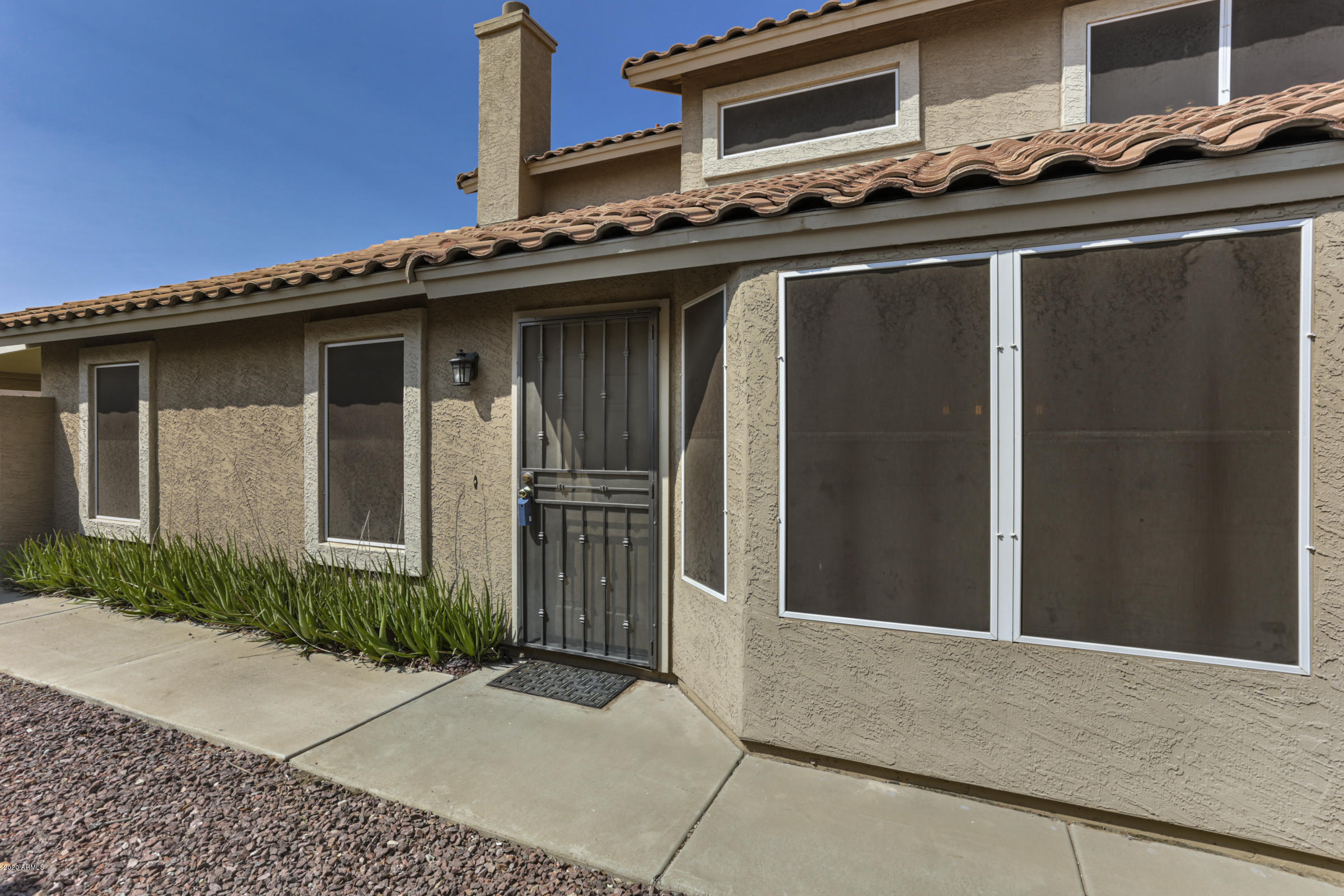 2919 East Amber Ridge Way Phoenix, AZ 85048 - Photo 5 of 64 2919 E Amber Ridge Way-5