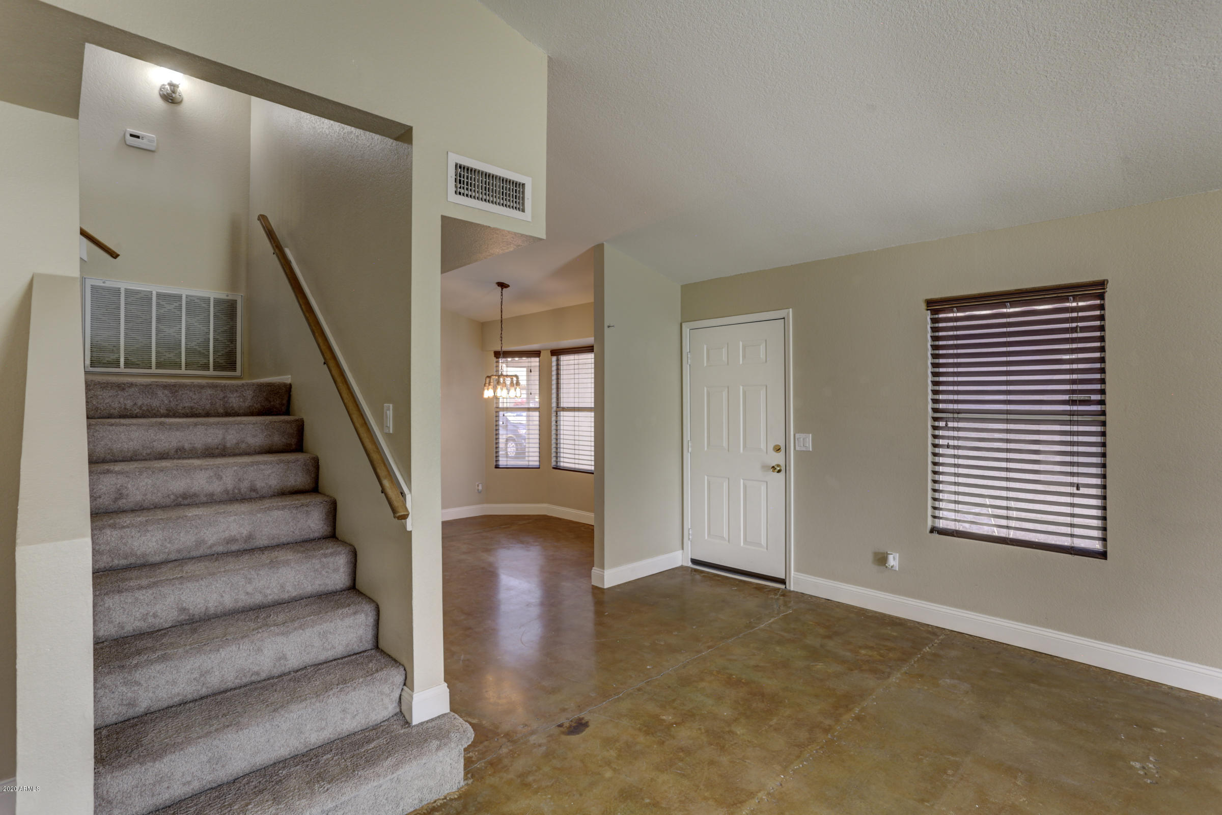 2919 East Amber Ridge Way Phoenix, AZ 85048 - Photo 7 of 64 2919 E Amber Ridge Way-7