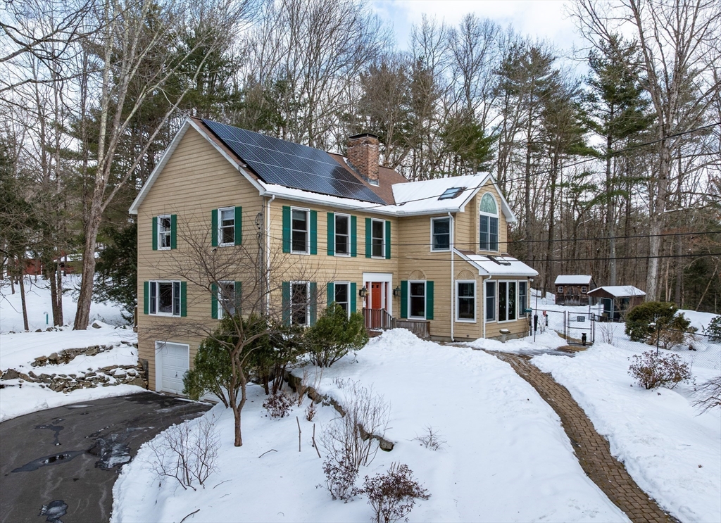 469 Sylvester Road Northampton, MA 01062 - Photo 1 of 42