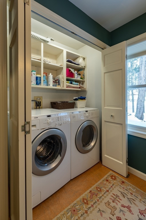 469 Sylvester Road Northampton, MA 01062 - Photo 12 of 42