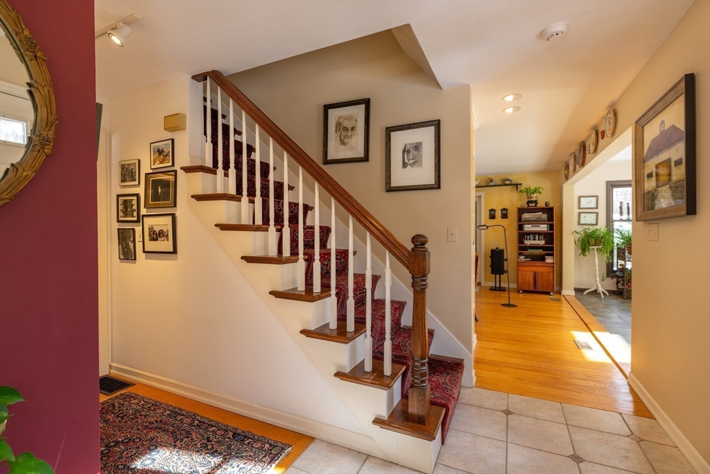 469 Sylvester Road Northampton, MA 01062 - Photo 22 of 42