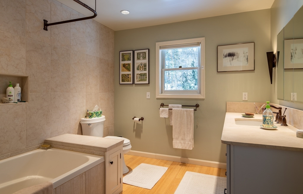 469 Sylvester Road Northampton, MA 01062 - Photo 27 of 42