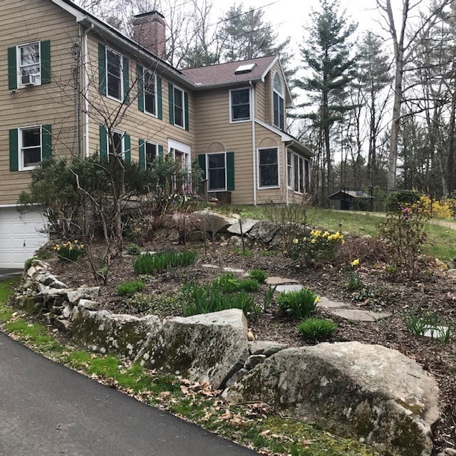 469 Sylvester Road Northampton, MA 01062 - Photo 3 of 42