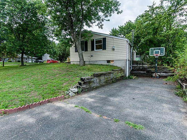 16 Irving Road Natick, MA 01760 - Photo 12 of 13