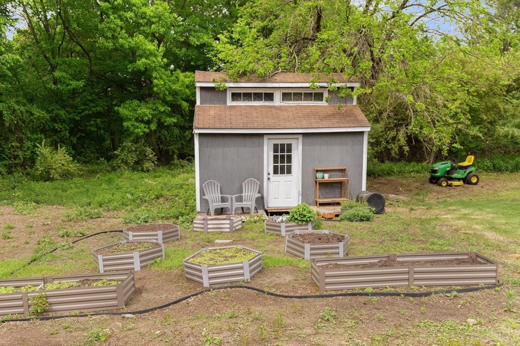 50 Farm Hill Road Wrentham, MA 02093 - Photo 34 of 42