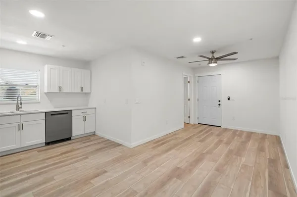 $1,199,000 | 3103 16th Street North, St. Petersburg, FL 33704