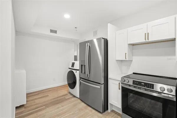 $1,199,000 | 3103 16th Street North, St. Petersburg, FL 33704