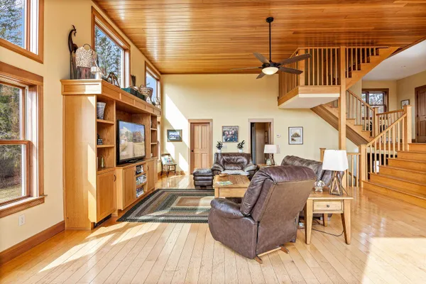 $1,345,000 | 81 Brigham Hill Road, Essex, VT 05452