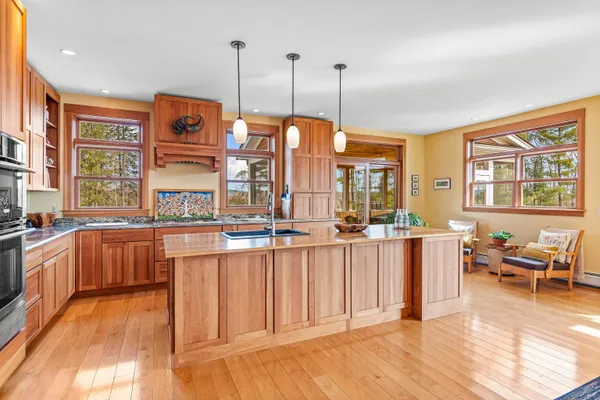 $1,345,000 | 81 Brigham Hill Road, Essex, VT 05452