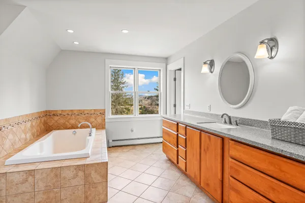 $1,345,000 | 81 Brigham Hill Road, Essex, VT 05452