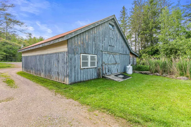 $1,395,000 | 81 Brigham Hill Road, Essex, VT 05452