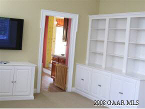 222 Oak Ridge Circle Staunton, VA 24401 - Photo 6 of 12 Gallery Image 6