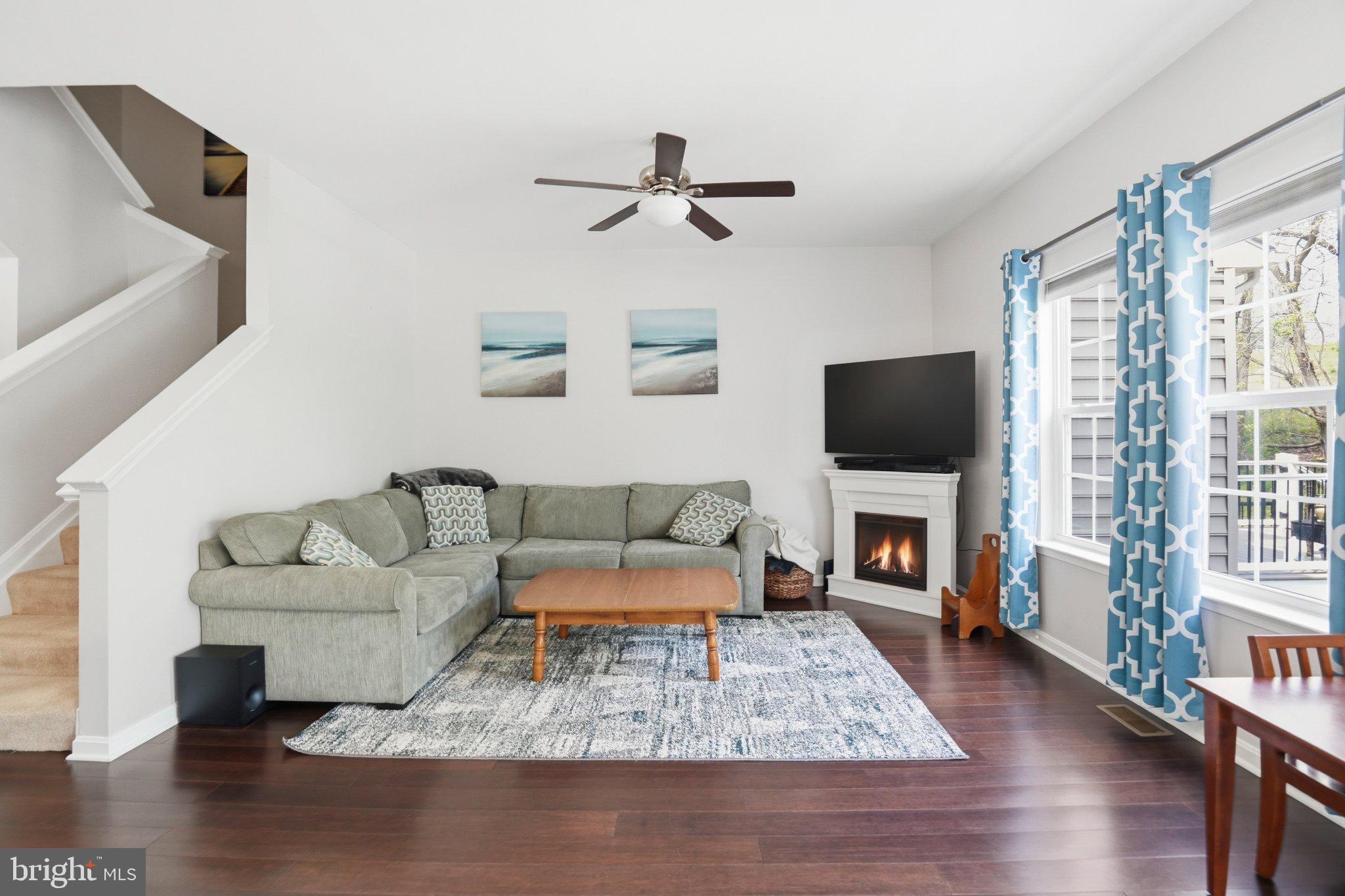 803 Rustic Court Perryville, MD 21903 - Photo 12 of 37 Cozy living space with natural light.