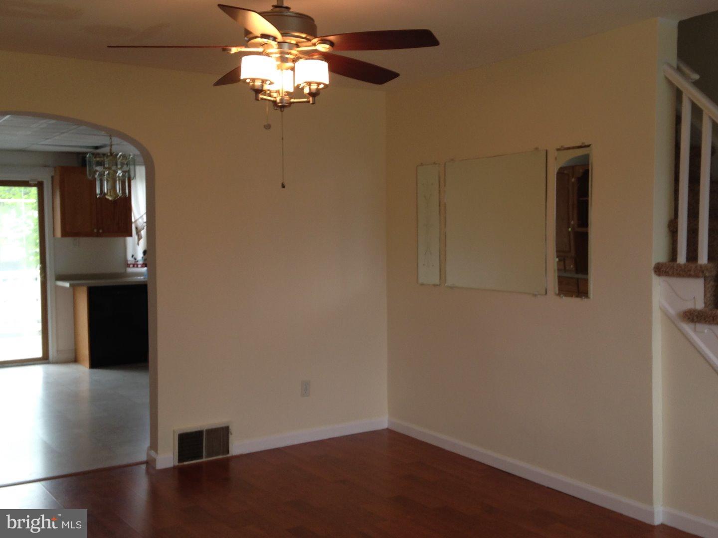 611 Michell Street Ridley Park, PA 19078 - Photo 18 of 25 Living Room