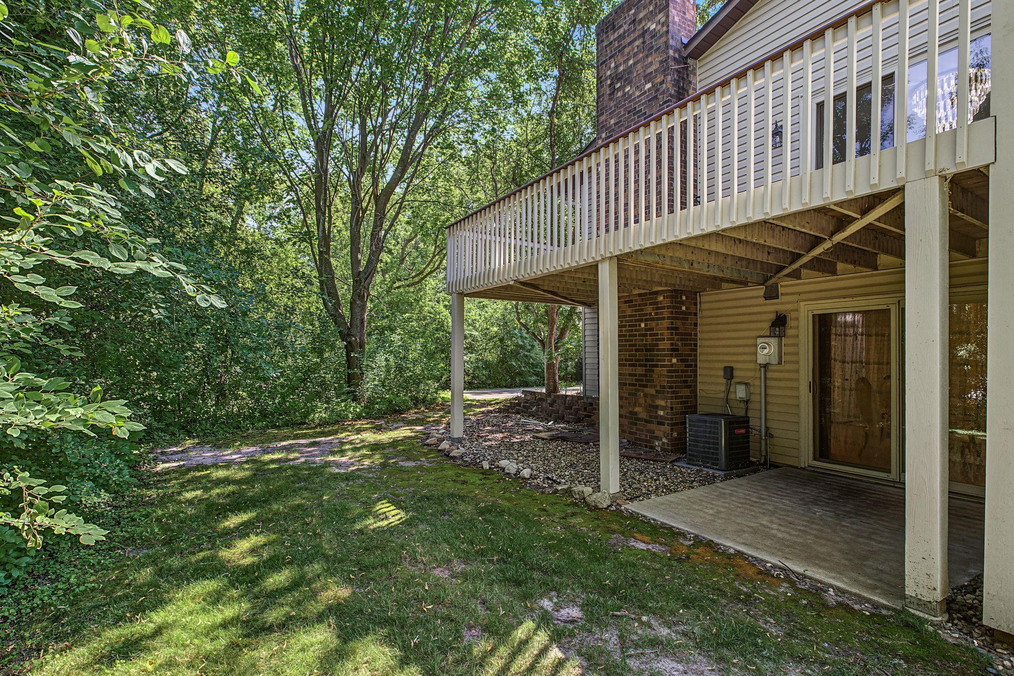 8445 Morgan Lane Eden Prairie, MN 55347 - Photo 31 of 37