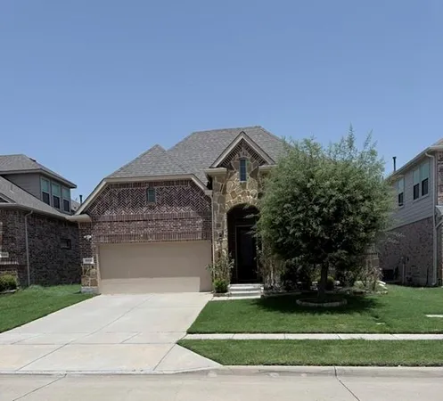 $2,700 | 10936 Big Spring Trail, McKinney, TX 75071
