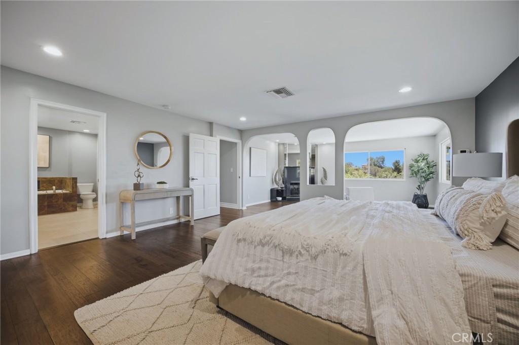 150 Saddlebow Road Bell Canyon, CA 91307 - Photo 17 of 37 Gallery Image 17