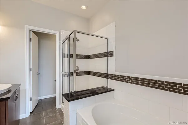 $3,395 | 2708 Blake Street, Denver, CO 80205