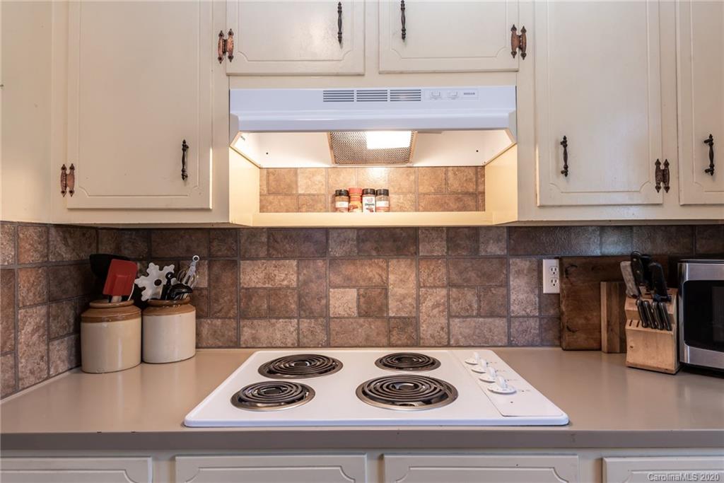 3236 Sourwood Ridge Road Lenoir, NC 28645 - Photo 14 of 42 Gallery Image 14