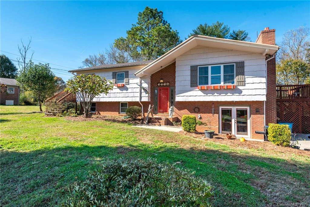 3236 Sourwood Ridge Road Lenoir, NC 28645 - Photo 3 of 42 Gallery Image 3