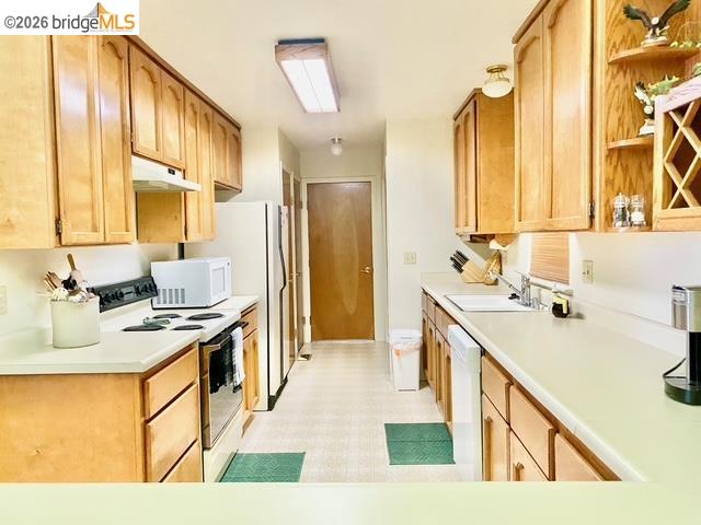 13133 Mohrmann Street Groveland, CA 95321 - Photo 12 of 55